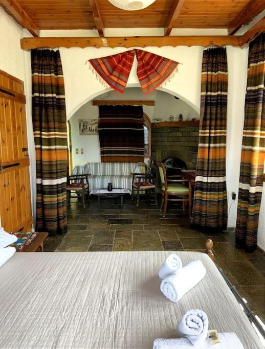 Villa Kamari-Cretan Style Apartment Kritsa Exterior photo